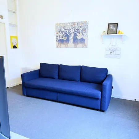 Cleva Getaways Apartment