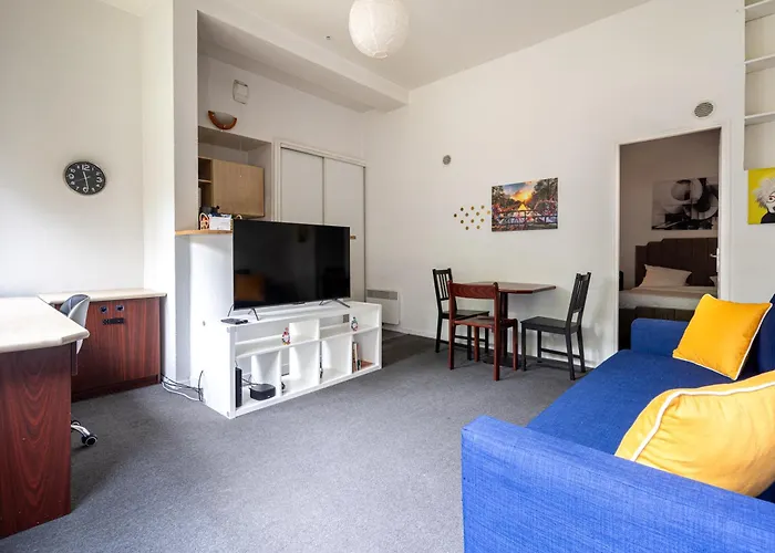 Cleva Getaways Paris