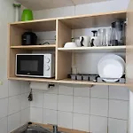 Cleva Getaways Apartment